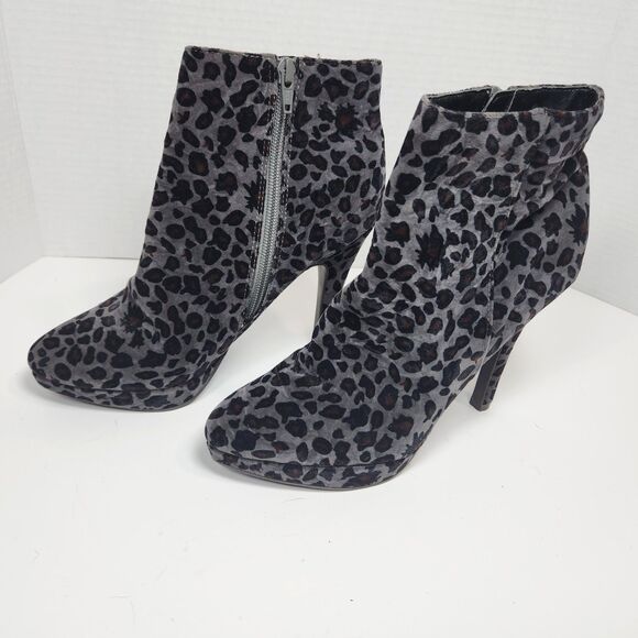 Women's Leopard Print Booties Stiletto Heels Dark Gray Velvet Size 8M - Picture 11 of 11